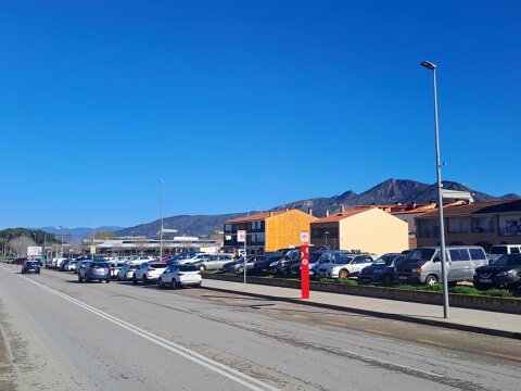 Substitució lluminàries obsoletes a la Gran Via Pau Casals i a la carretera del Mas Oliva 